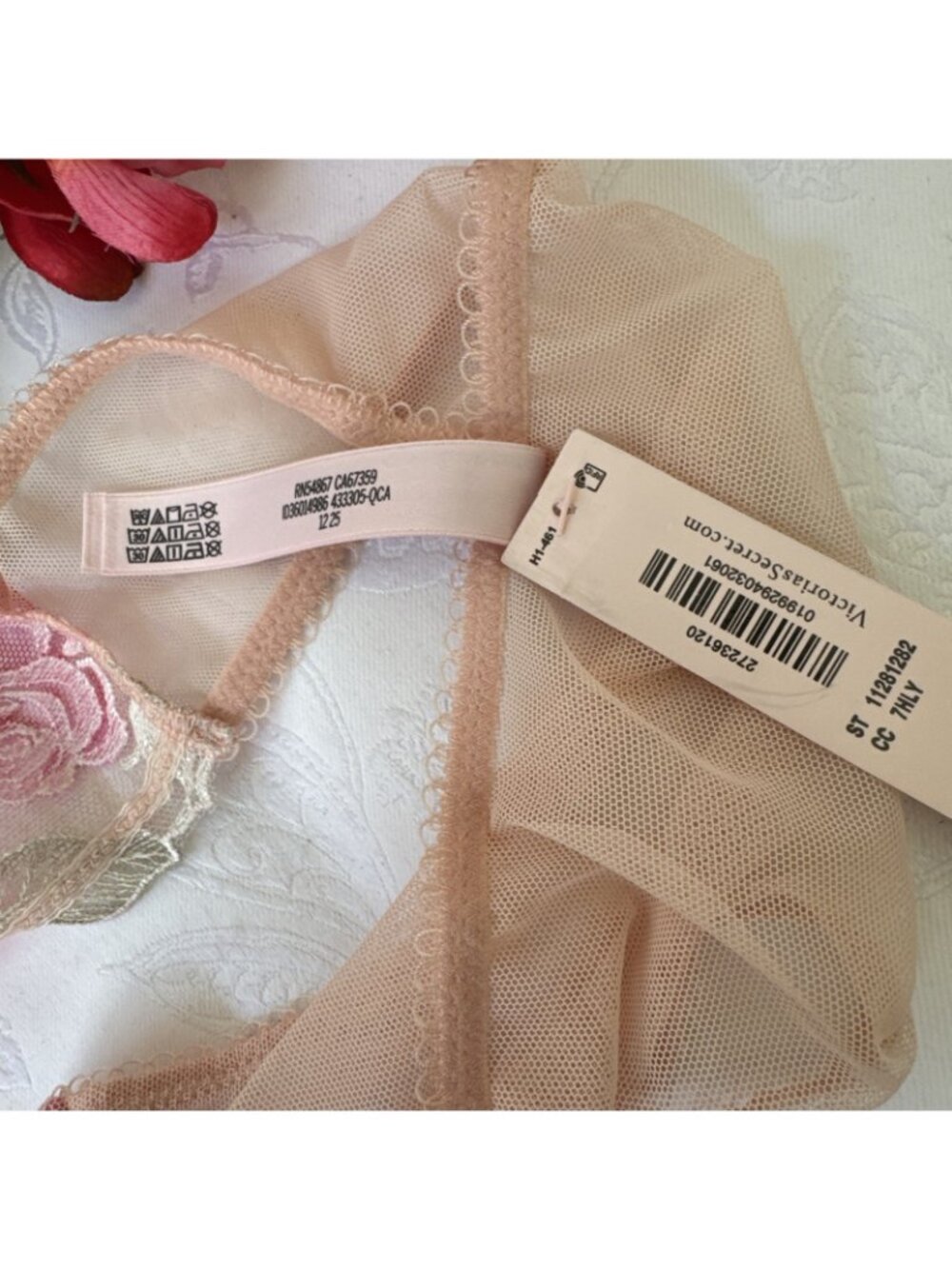 VICTORIA'S SECRET M PINK EMBROIDERED FLORAL HIGH LEG BRAZILIAN PANTIES NWT $30 - Picture 13 of 14